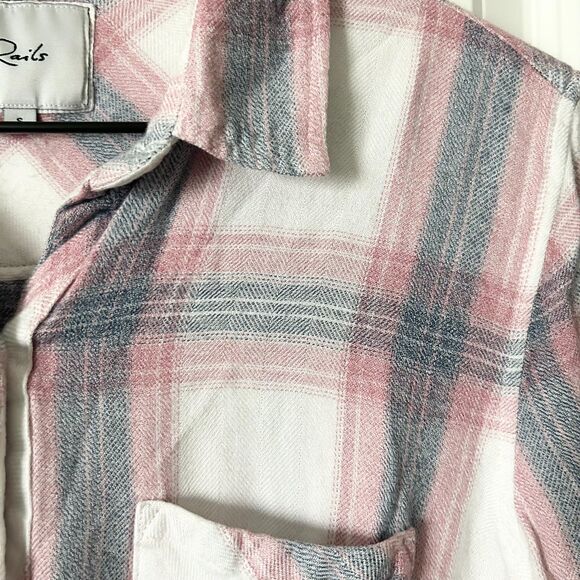 Rails Hunter Plaid Button Down Shirt in White and Peony Pink Size Small - Picture 2 of 6